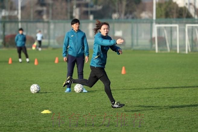 国际足联/中国足协女子裁判培训班顺利举办 国际足联/中国足协女子裁判培训班顺利举办